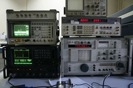 無線電愛好者實(shí)驗(yàn)室 儀器儀表集中營，探索無線世界的秘密武器